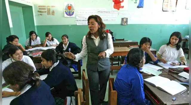 Conoce la nueva escala salarial de los docentes del Perú.