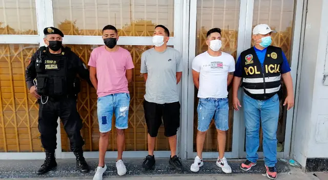 Sujetos iban a retirar fuerte suma de dinero bajo la modalidad del cheque falso. Sujetos iban a retirar fuerte suma de dinero bajo la modalidad del cheque falso.