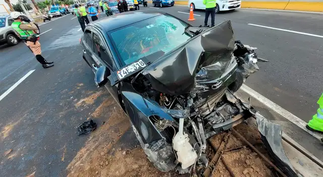 Se presume que el conductor se encontraba en estado de ebriedad, ya que dentro del vehículo se pudo visualizar varias latas de cerveza. Se presume que el conductor se encontraba en estado de ebriedad, ya que dentro del vehículo se pudo visualizar varias latas de cerveza.