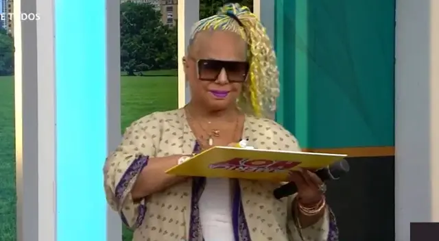 Lucía de la Cruz habló sobre si las mujeres deben tomar la iniciativa o no en un romance, y sorprendió con sus declaraciones sobre su vida sentimental. Lucía de la Cruz habló sobre si las mujeres deben tomar la iniciativa o no en un romance, y sorprendió con sus declaraciones sobre su vida sentimental.