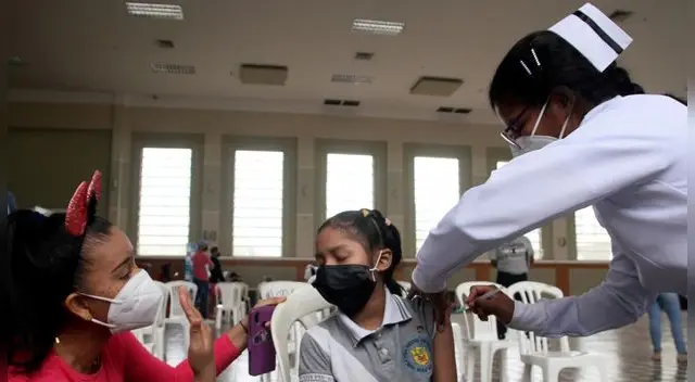 Conoce quiénes deben presentar carné con tres dosis contra el COVID-19 Conoce quiénes deben presentar carné con tres dosis contra el COVID-19