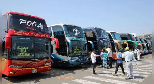 Sutran toma medida frente a paro de transporte.