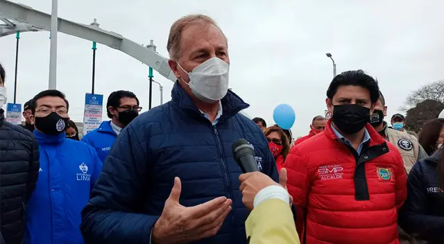 Burgomaestre reiteró que el mandatario debe renunciar al cargo por el bien del país.