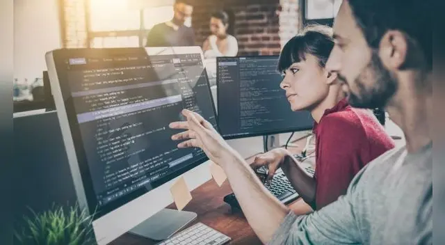 Ingeniería Informática es una de las carreras más complejas de estudiar en el Peru. Ingeniería Informática es una de las carreras más complejas de estudiar en el Peru.