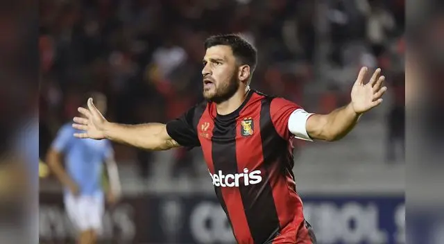 Con dos goles de Bernardo Cuesta Melgar derrotó al River Plate uruguayo y luchará por la clasificación en la Sudamericana.