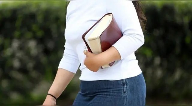 La mujer pastora culpó a Satanás de haberla tentado e inducido a cometer la infidelidad. La mujer pastora culpó a Satanás de haberla tentado e inducido a cometer la infidelidad.