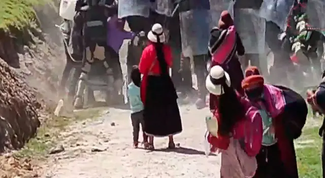 Reportan varios heridos en la zona de Las Bambas. Reportan varios heridos en la zona de Las Bambas.