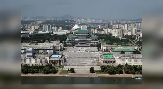 En esa nación hay muchas restricciones a sus ciudadanos como disponer del internet a nivel global. En esa nación hay muchas restricciones a sus ciudadanos como disponer del internet a nivel global.