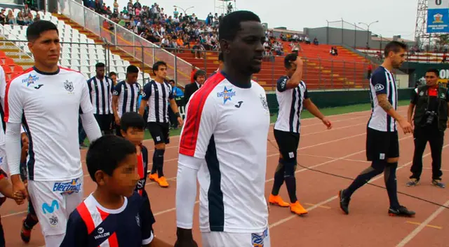 Aké Loba fue goleador en la San Martín, pero no duró mucho en la Liga 1 porque un club importante lo fichó.