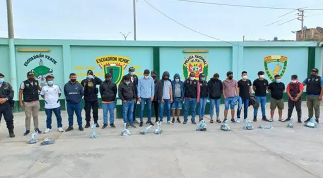 Chiclayo: detienen a 13 personas con 265 celulares sin comprobantes y robados Chiclayo: detienen a 13 personas con 265 celulares sin comprobantes y robados