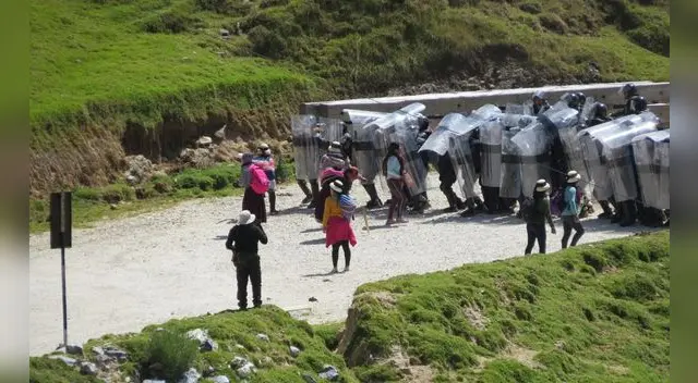 Apurímac: comunidad de Fuerabamba denunciará a minera Las Bambas por abuso durante desalojo Apurímac: comunidad de Fuerabamba denunciará a minera Las Bambas por abuso durante desalojo