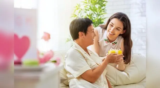 Este mes de mayo una de las fechas más importantes es el Día de la Madre. Este mes de mayo una de las fechas más importantes es el Día de la Madre.