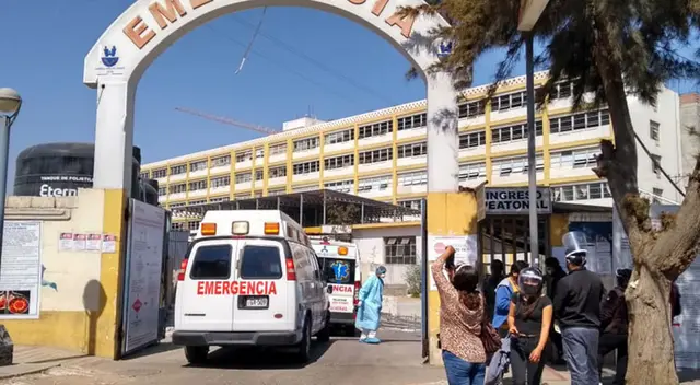 Víctima fue por sus propios medios al hospital Hipólito Unanue, donde le suturaron la herida. Víctima fue por sus propios medios al hospital Hipólito Unanue, donde le suturaron la herida.