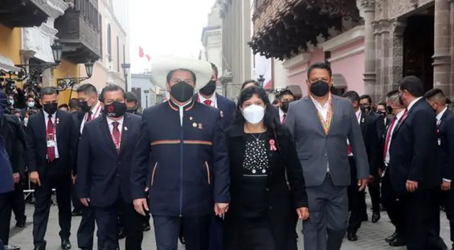 Universidad César Vallejo investigará tesis de maestría de Pedro Castillo y primera dama tras denuncia de plagio Universidad César Vallejo investigará tesis de maestría de Pedro Castillo y primera dama tras denuncia de plagio