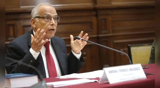 Aníbal Torres confirmó que se reunió extraoficialmente con Bruno Pacheco