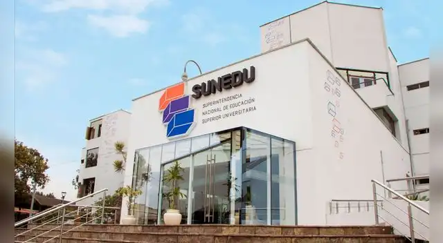 Sunedu anuncia medidas legales tras atentado contra la educación universitaria