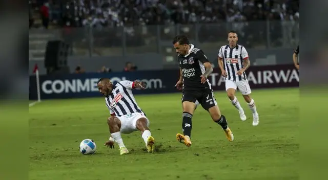Alianza Lima no pasó de un empate 1-1 con Colo Colo y son 27 partidos que no gana en la  Copa .