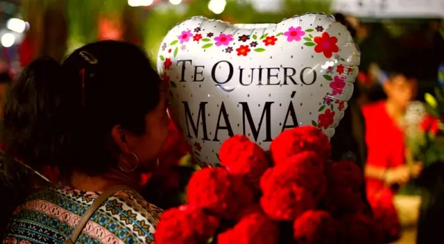 Es una fecha especial para las madres cada segundo domingo de mayo. Es una fecha especial para las madres cada segundo domingo de mayo.