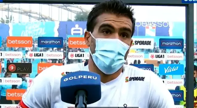 Álvaro Ampuero, quien presuntamente derribó a Cristian Benavente, salió a hablar sobre el penal a favor de los blanquiazules.