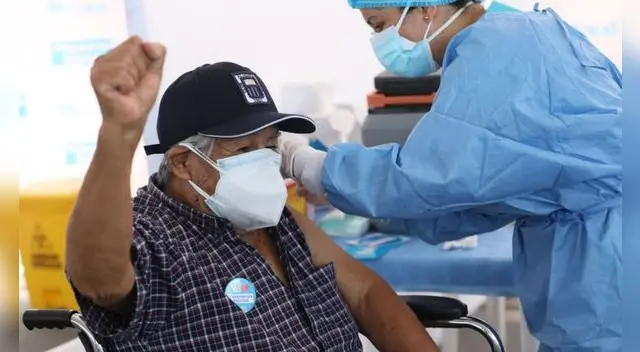 Entérate cómo será la cuarta dosis de la vacuna contra la COVID-19.