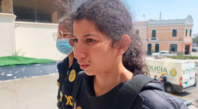 Fémina será denunciada también por tenencia ilegal de armas. Fémina será denunciada también por tenencia ilegal de armas.