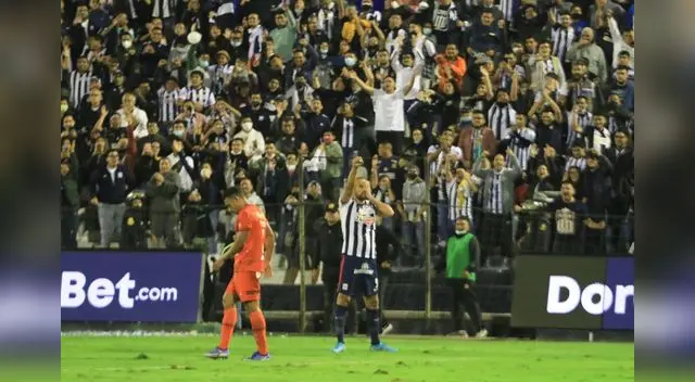 Hernán Barcos  anotó en la victoria 2-0 de Alianza ante César Vallejo en el estadio de Matute.