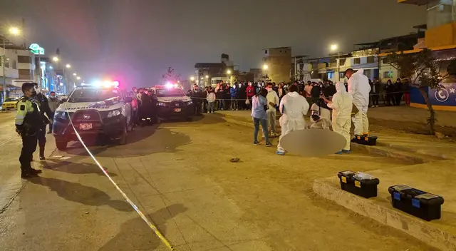 trabajadora sexual es asesinada por mafia de extorsionadores.