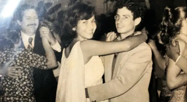 “Conservé nuestra única fotografía juntos como un tesoro, la miraba siempre, la pegué en mi álbum familiar, recordaba mucho nuestro noviazgo”, dijo Silvia.