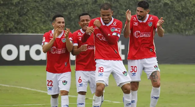 Unión Comercio se recuperó , ganó y sigue siendo el líder de la Liga 2 .