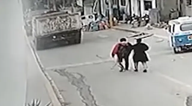 SJM: clínica asumirá todos los costos médicos de invidente atropellada por camión SJM: clínica asumirá todos los costos médicos de invidente atropellada por camión