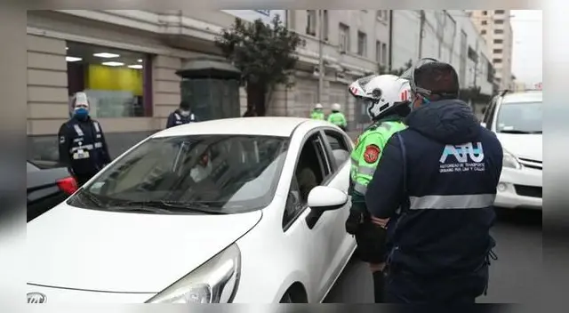 No tener la Tarjeta de Identificación Vehicular es motivo de multa. Foto: ATU No tener la Tarjeta de Identificación Vehicular es motivo de multa. Foto: ATU