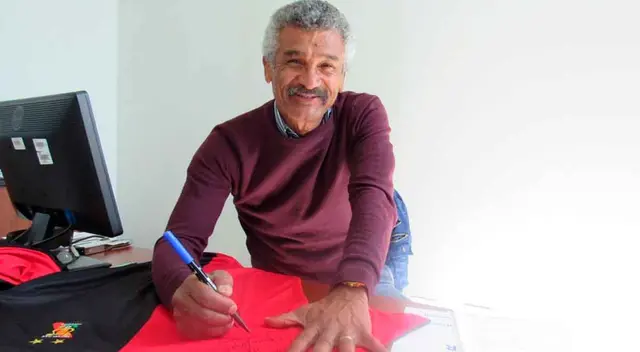 Ídolo de Melgar aplaude la excelente campaña de los futbolistas actuales. Ídolo de Melgar aplaude la excelente campaña de los futbolistas actuales.