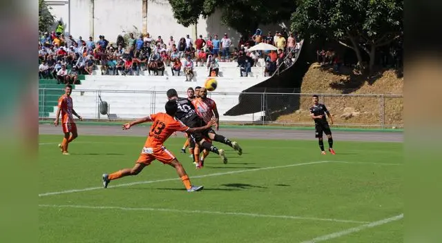 Unión Comercio no tuvo contemplaciones con Unión Huaral y lo goleó 4-0. Unión Comercio no tuvo contemplaciones con Unión Huaral y lo goleó 4-0.