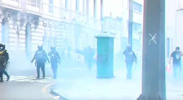 Hasta el momento, los enfrentamientos no han dejado ningún herido de consideración. Hasta el momento, los enfrentamientos no han dejado ningún herido de consideración.