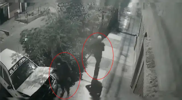 SJL: delincuentes aprovechan la oscuridad de la noche para robar autopartes [VIDEO]