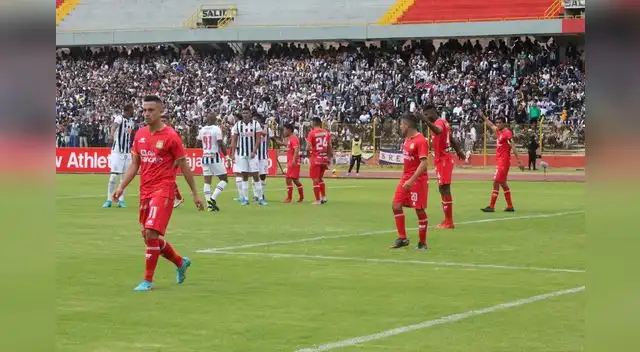 Ross y  Benites anotaron en la victoria del Sport Huancayo  ante Alianza Lima y siguen soñando con el título del Apertura.