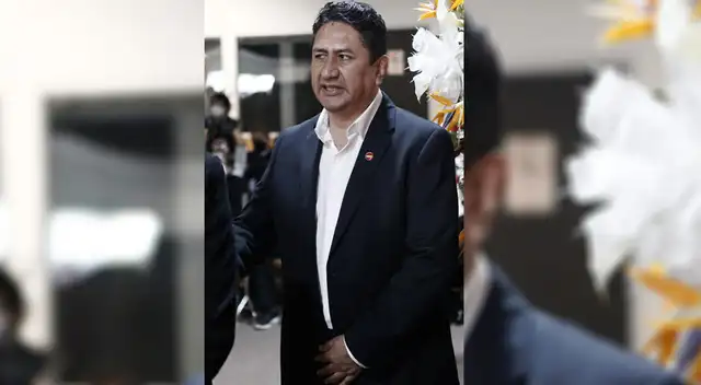 Fiscalía llevó a cabo un allanamiento en la casa de Vladimir Cerrón en Huancayo. Fiscalía llevó a cabo un allanamiento en la casa de Vladimir Cerrón en Huancayo.