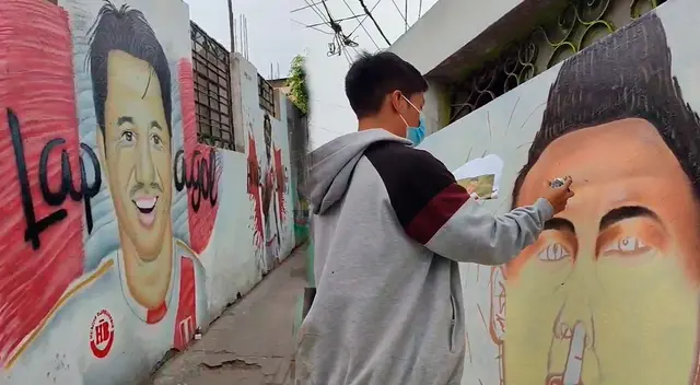 Huacho: rostros de Cueva, Carrillo y Lapadula adornan las calles próximos al repechaje [VIDEO]