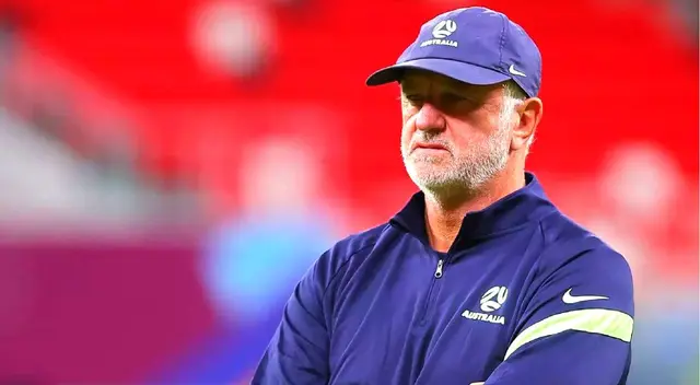 Graham Arnold ha sido gerente deportivo. Graham Arnold ha sido gerente deportivo.