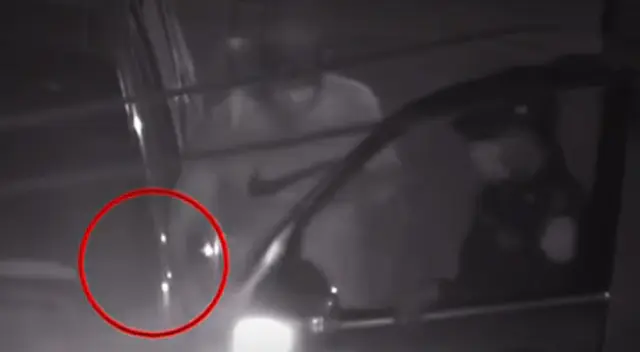 Conductor le habría dado dinero a policías que lo intervinieron en Tumbes. Conductor le habría dado dinero a policías que lo intervinieron en Tumbes.