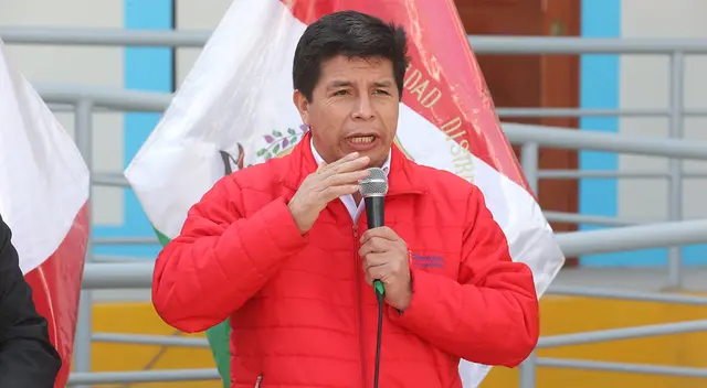 Pedro Castillo pasa a calidad de investigado por la Comisión de Fiscalización Pedro Castillo pasa a calidad de investigado por la Comisión de Fiscalización