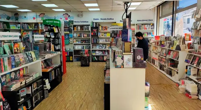 Sujeto quedó registrado en las imágenes y ahora la Policía está tras sus pasos.