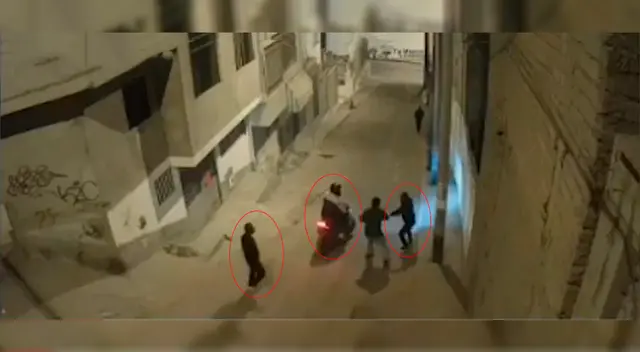 SJM: Delincuentes golpean a hombre para robarle su celular y billetera [VIDEO]