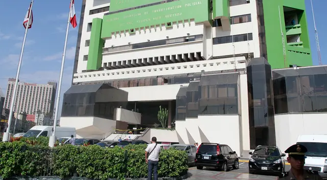 Criminales fueron atrapados tras huir en una mototaxi. Criminales fueron atrapados tras huir en una mototaxi.