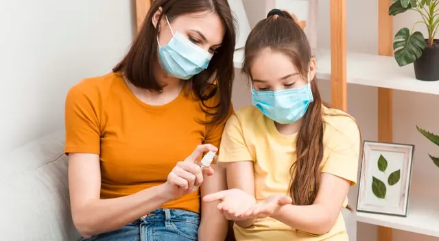 Cerca del 70% de peruanos redujeron o suspendieron consultas al médico gracias a autocuidado