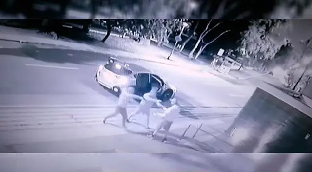 Lince: delincuentes en lujosa camioneta robaron celular a joven en la puerta de su vivienda [VIDEO]