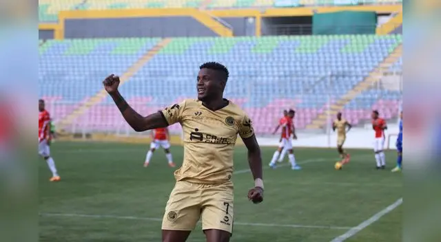 José Fajardo fue el verdugo de Cusco FC  del Comercio en la goleada 4-1.