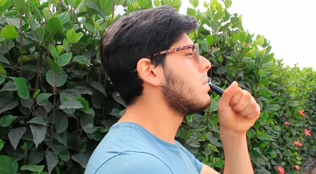 Cigarro electrónico es más perjudicial. Cigarro electrónico es más perjudicial.