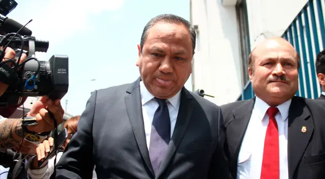 Mariano González asume la cartera del Ministerio del Interior Mariano González asume la cartera del Ministerio del Interior