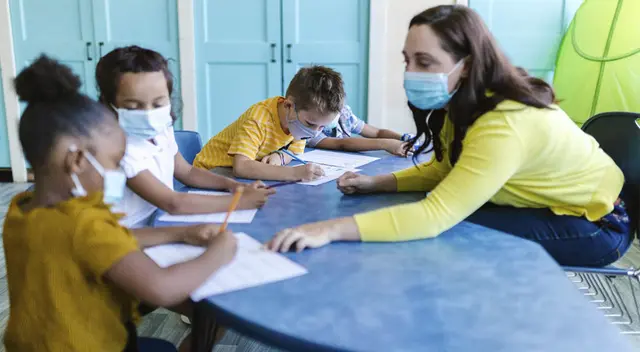 Educación Educación